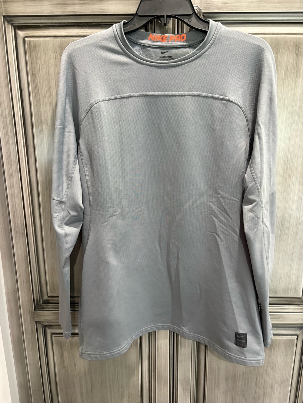 Nike Pro Men’s Long-Sleeve Shirt — Light Gray